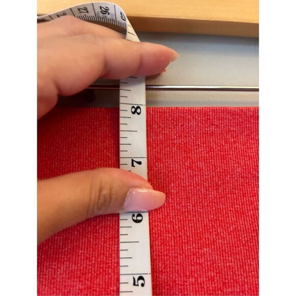 NVGTN Candy Apple Mid Rise Pro Seamless Shorts size S Butt Scrunch !!!sold out - Picture 7 of 9